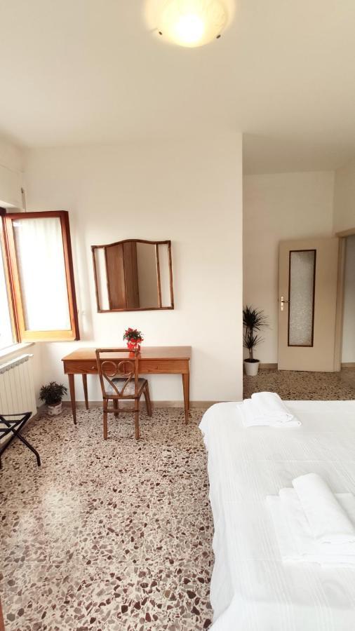 La Quiete A Un Passo Dal Centro Apartment Sorrento Exterior foto